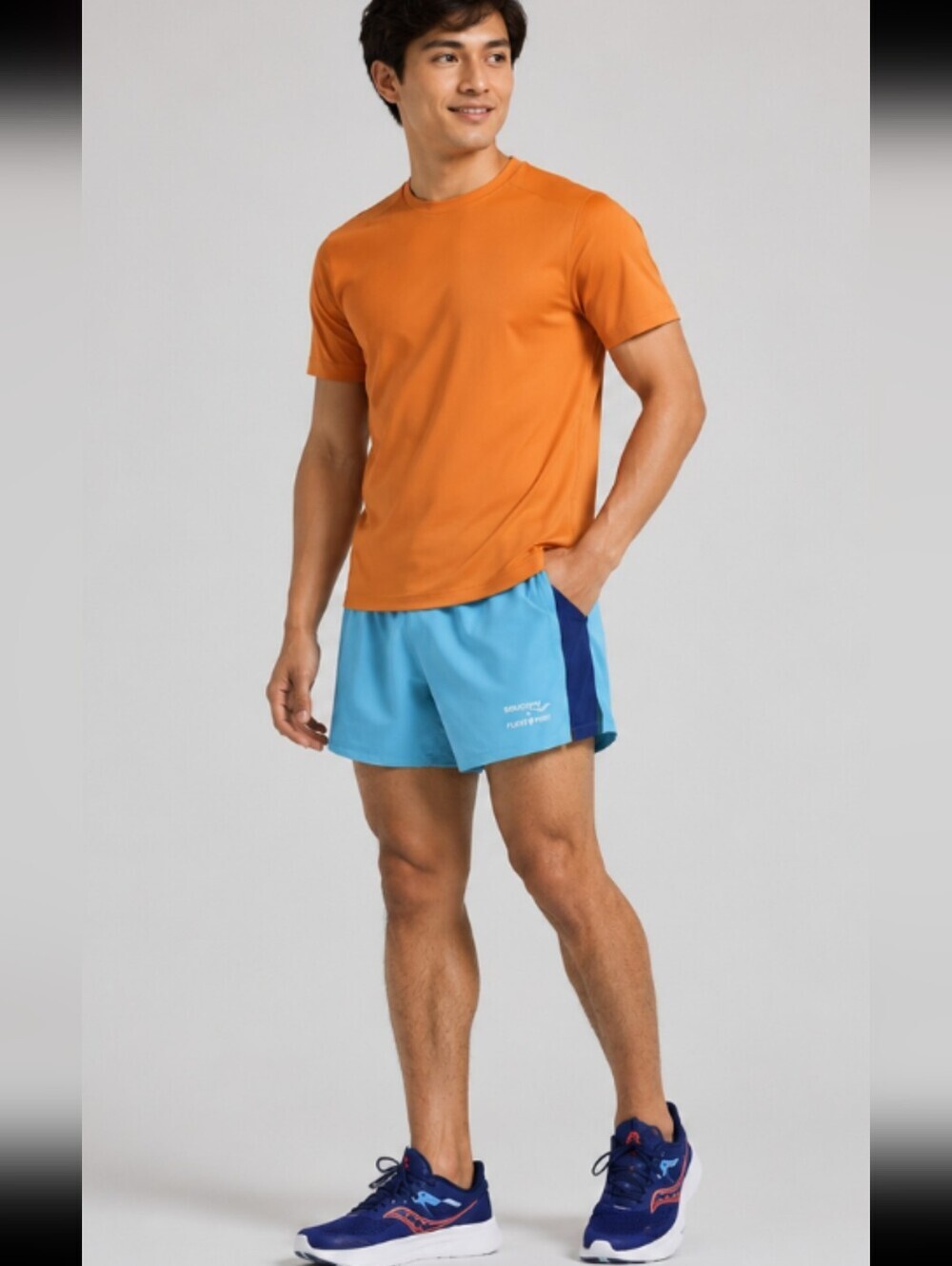 NWT Saucony x Fleet Feet Outpace 5" Running Shorts Men's Small Maui Blue